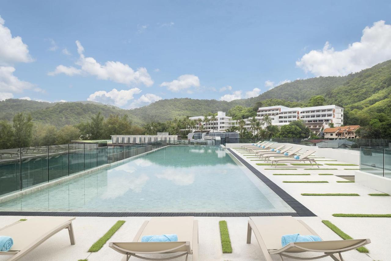 Jonox Phuket Karon Hotel Buitenkant foto